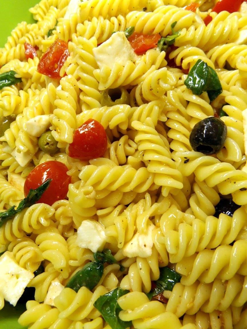 Pasta fredda: come combattere il caldo a tavola