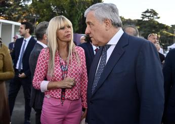 Maternità surrogata, Alessandra Mussolini contro il reato universale: “Legge da matti e ideologica. Roccella? Purtroppo la conosco da tanto…”