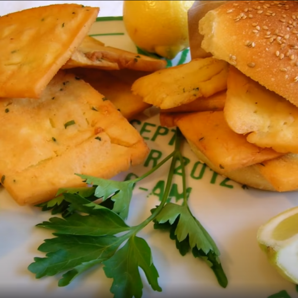 Chi ha inventato le panelle siciliane? Ecco come mangiarle e come prepararle