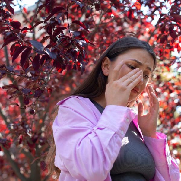 Quanto dura la depressione autunnale, quali sono i sintomi e le cure