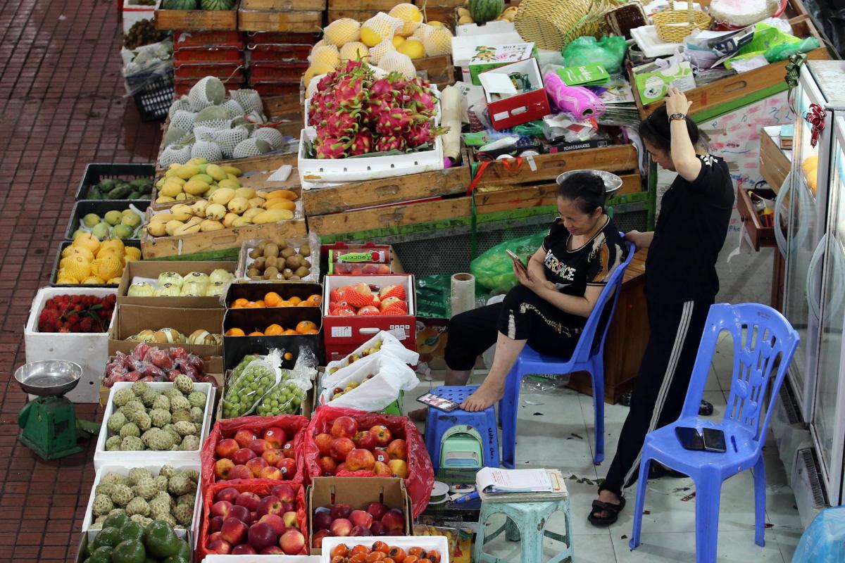 Sprechi alimentari: la frutta in testa alle classifiche mondiali.