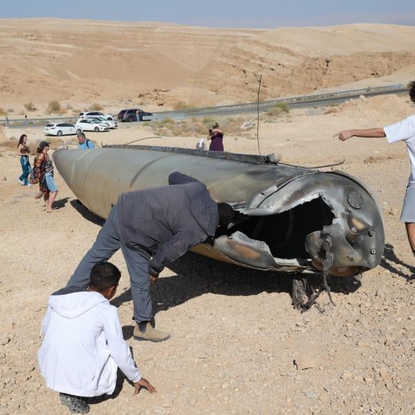 Guerra in Medio Oriente, perché l’Iran attacca Israele? Cosa succederà dopo il lancio di missili da Teheran | FOTO E VIDEO