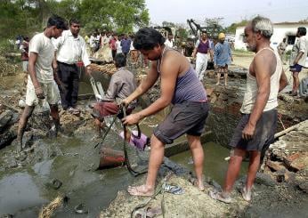 India, frane causate dal maltempo fanno strage: 72 morti