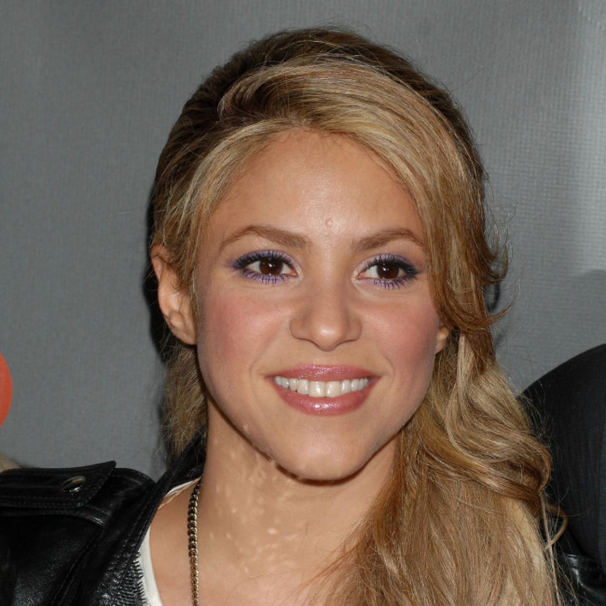 La prima intervista di Shakira dopo la rottura con Piqué: la frecci…