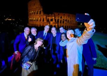 Expo 2030 Roma, 500 droni illuminano il Colosseo, il sindaco Gualtieri: “Sono giorni importanti per la città”