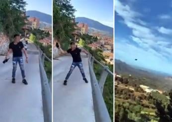 Nuoro, lancia gatto da un ponte di Lanusei e condivide le immagini sui social: denunciato minorenne | VIDEO