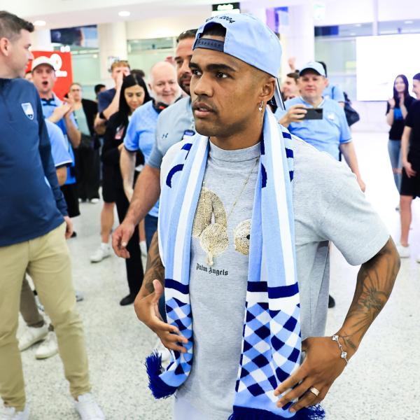 Perché Douglas Costa ha aperto un profilo OnlyFans? Il retroscena sulla decisione dell’ex Juve