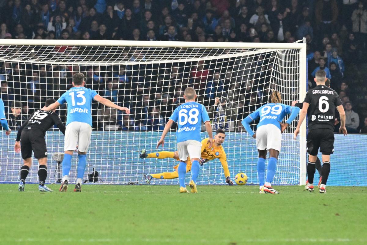 Napoli-Monza 0-0, cronaca e tabellino: Meret para un rigore e si fa…