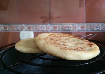 Cosa sono le arepas? Ricetta venezuelana gluten free facile e veloce