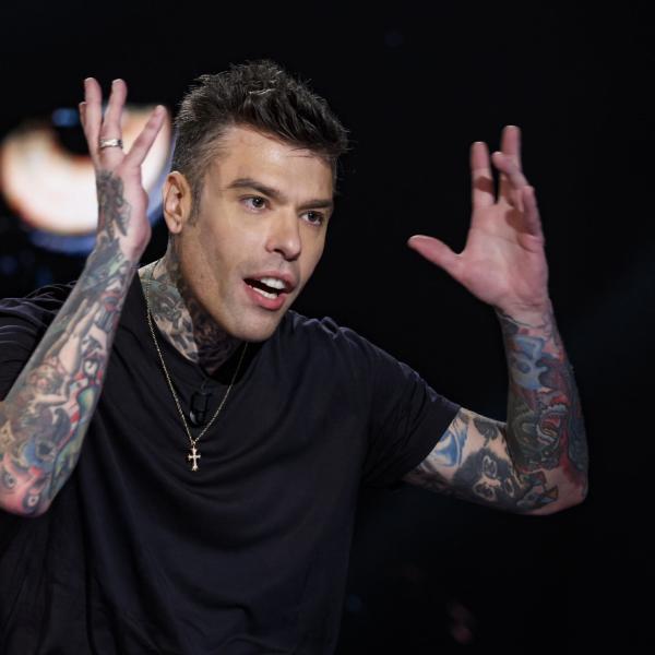 Fedez sta con Giulia Santin? Ecco chi è la presunta nuova fiamma del cantante