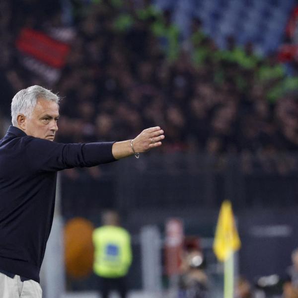 Roma, Mourinho: “Non abbiamo perso la finale di Budapest. Ora…”