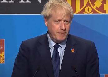 Johnson rivela la minaccia di Putin: “Era pronto a bombardare il Regno Unito”