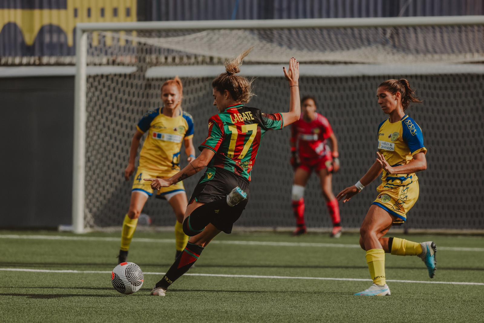 Calcio, in serie B arriva la quarta vittoria su quattro partite: la Ternana women passa 0-3 a Verona col Chievo