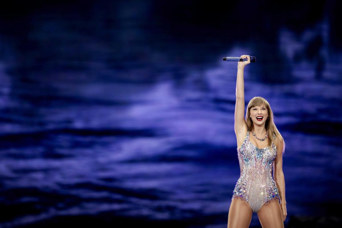 Taylor Swift in concerto a Milano, l’attacco hacker mette in allarme: rubati 440mila biglietti dell’Eras Tour a TicketMaster