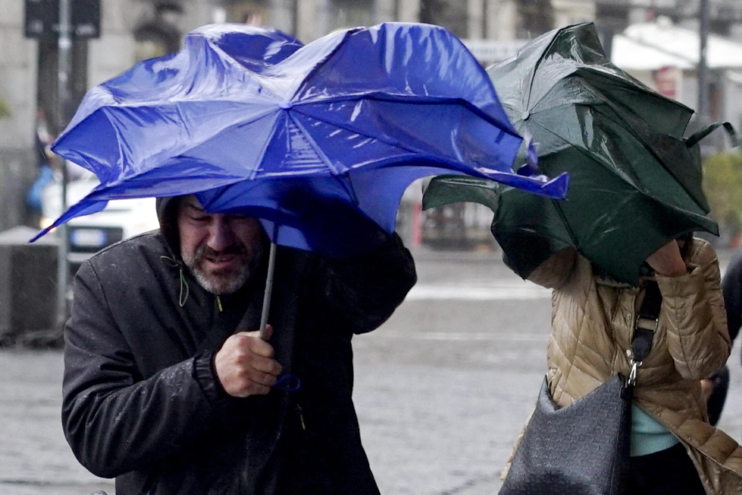 Allerta meteo rossa in Sicilia: scuole chiuse e aggiornamenti