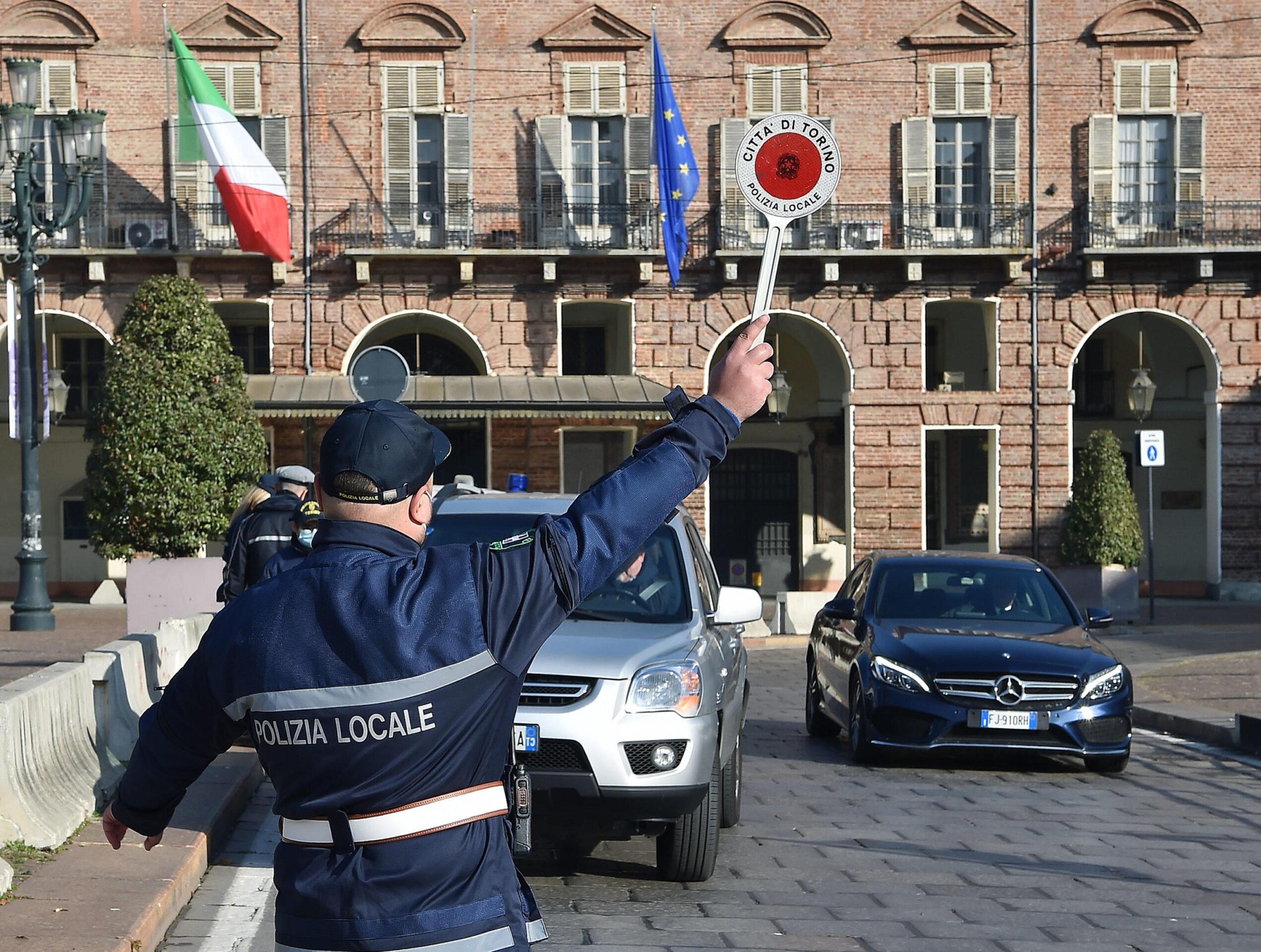 Stop diesel euro 5 Piemonte: da quando, in quali Comuni, cosa cambia