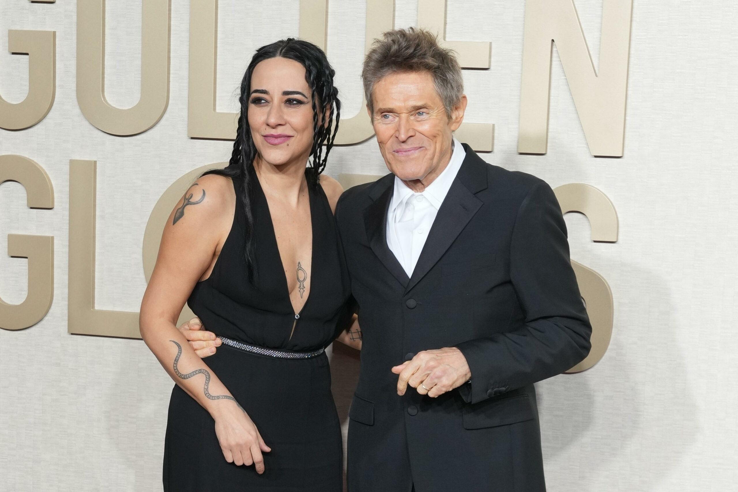 Willem Dafoe, stella sulla Walk of Fame di Hollywood: la reazione dell’attore nella cerimonia | VIDEO