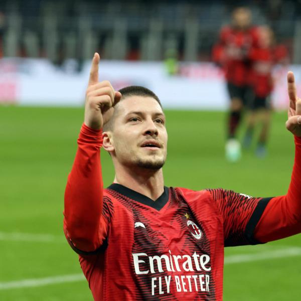 Rinascita Jovic, il Milan cambia strategia sul calciomercato