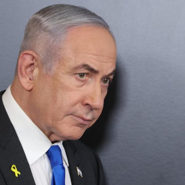 Israele, il premier Netanyahu vola nei sondaggi nonostante le proteste dei famigliari degli ostaggi