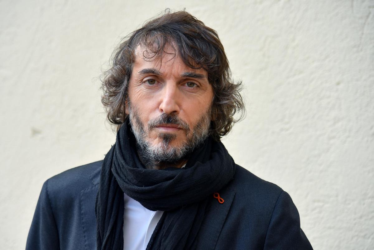 Giuseppe Cruciani pronto a sostituire Sonia Bruganelli al Grande Fr…