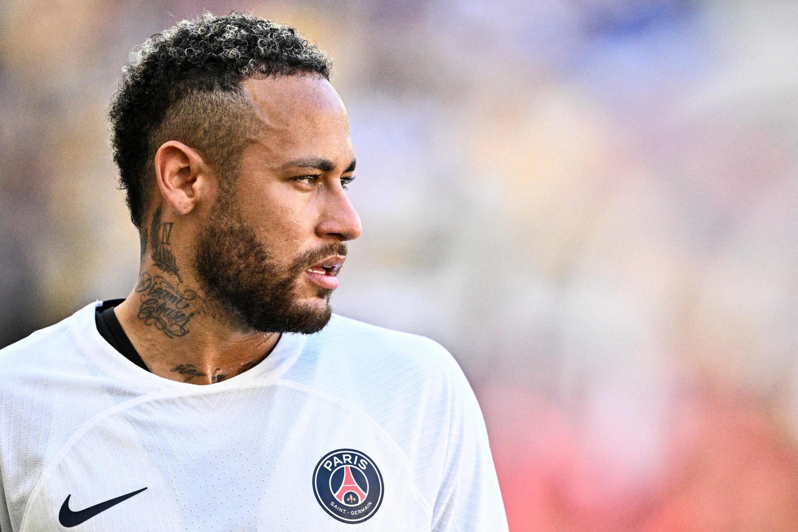 Addio Paris Saint Germain, Neymar è ufficialmente un nuovo giocatore dell’Al Hilal