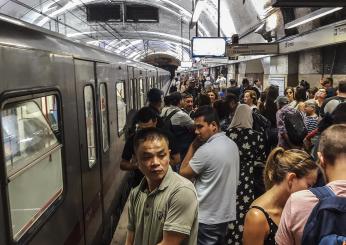 Roma, sulla Metro B continuano i furti: arrestate tre borseggiatrici