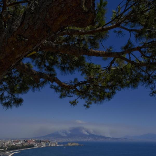 Napoli, chi è il ragazzo di 17 anni annegato dopo aver fatto un bagno a Torre del Greco?