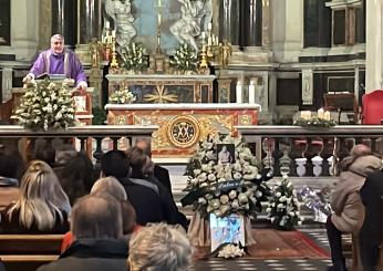 Funerali Lando Buzzanca, a Roma l’ultimo saluto all’attore sicilian…