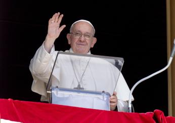 Papa Francesco durante l’Angelus di oggi: “Vicino al popolo del Marocco”