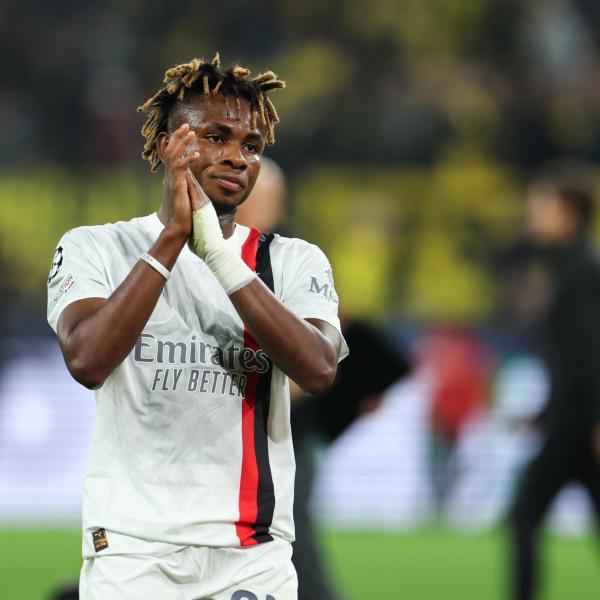 Milan, lesione al bicipite femorale per Chukwueze che si ferma per un mese. Out con Juventus e Napoli