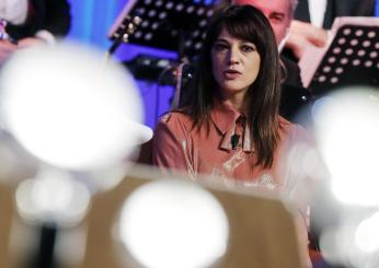 Hugo Clement, chi è il giornalista francese ex di Asia Argento