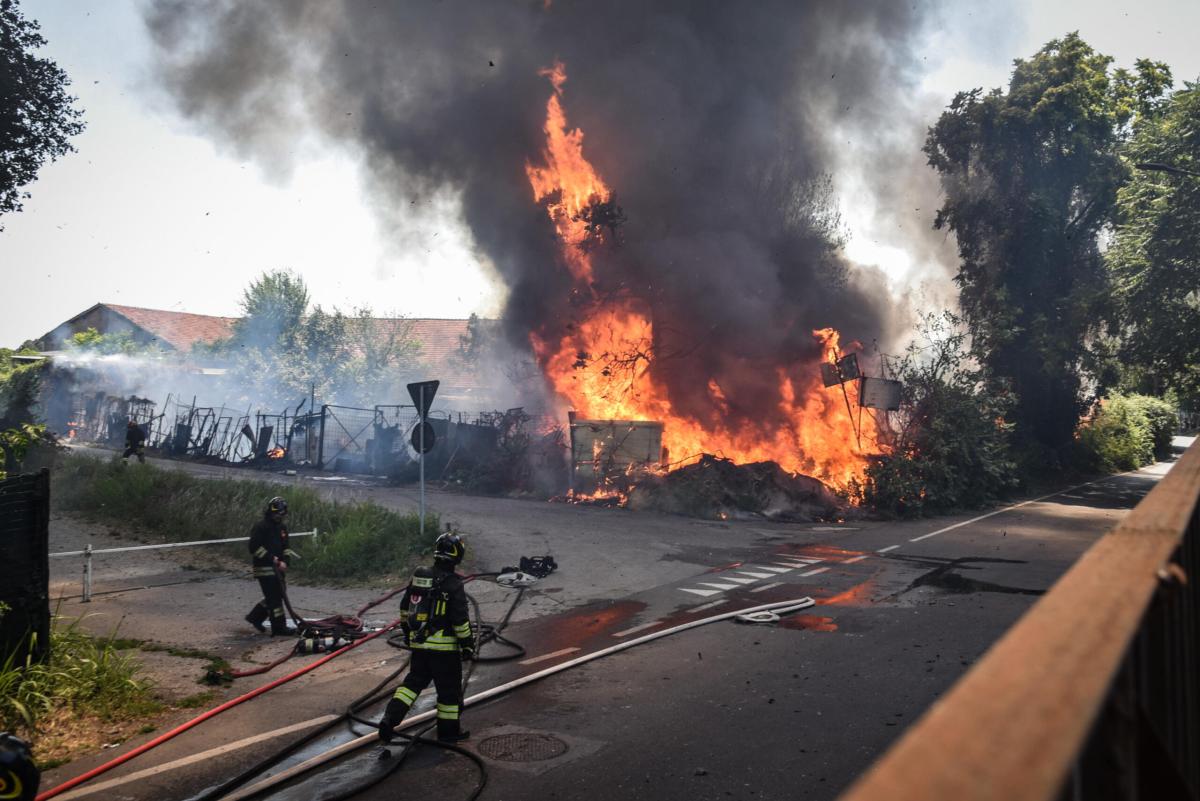 Incendio nel Parco delle Groane, preoccupazione per i residenti vicini