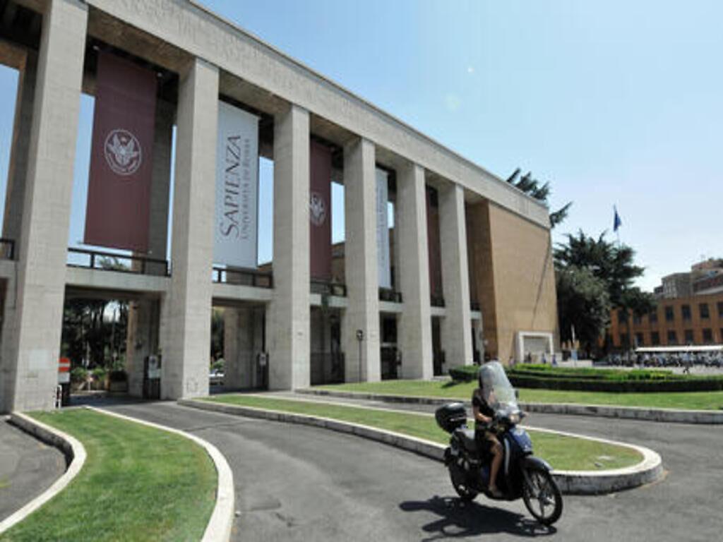 Cfu, quali sono le università che faranno partire per prime i corsi di abilitazione insegnamento 2023-2024? 