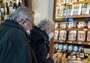 Sassari, rapina in un negozio di alimentari: titolare minacciata con una pistola giocattolo