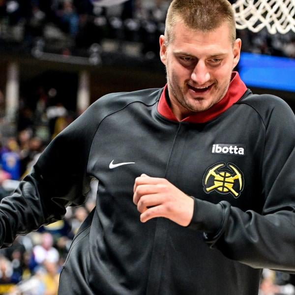 NBA, i Knicks vincono ancora. Jokic MVP della regular season