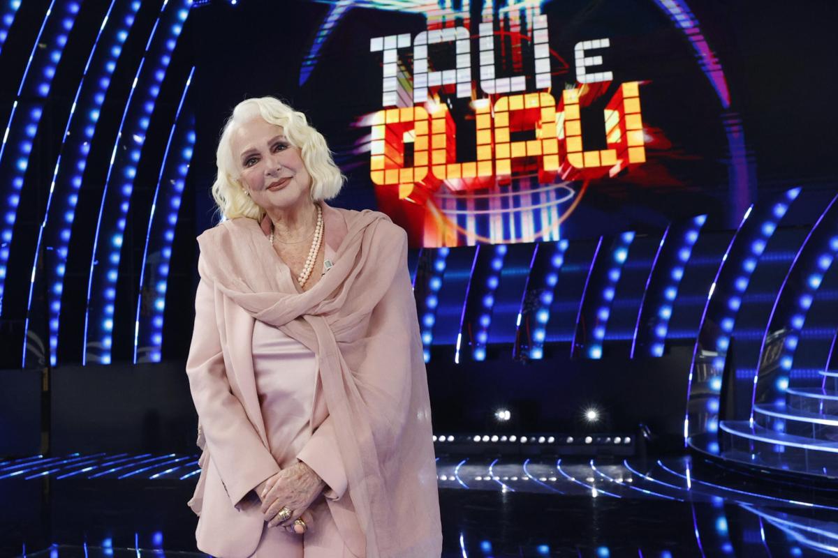 Perché Loretta Goggi ha lasciato Tale e Quale Show? Ecco cos’è successo all’artista