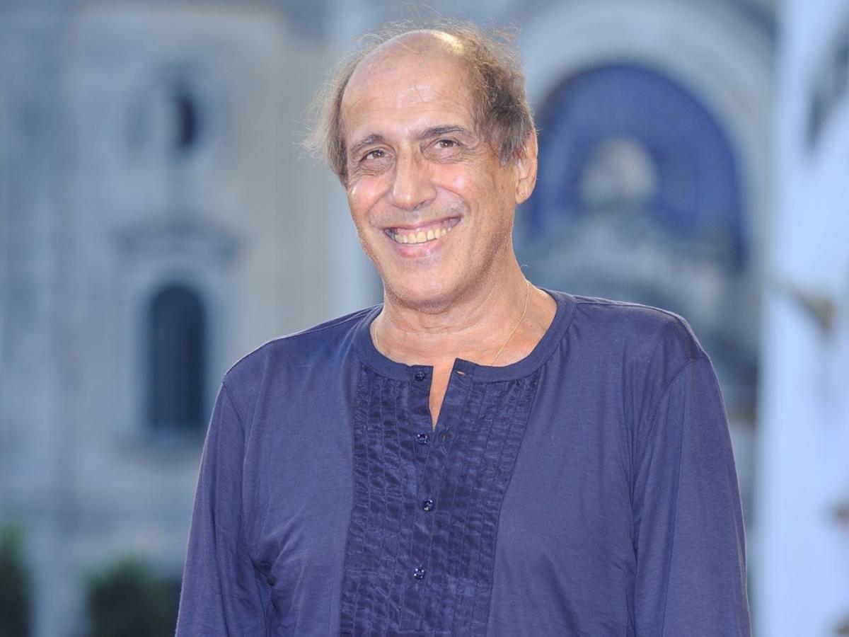 Adriano Celentano sui social, il selfie su Instagram con Rosita e A…