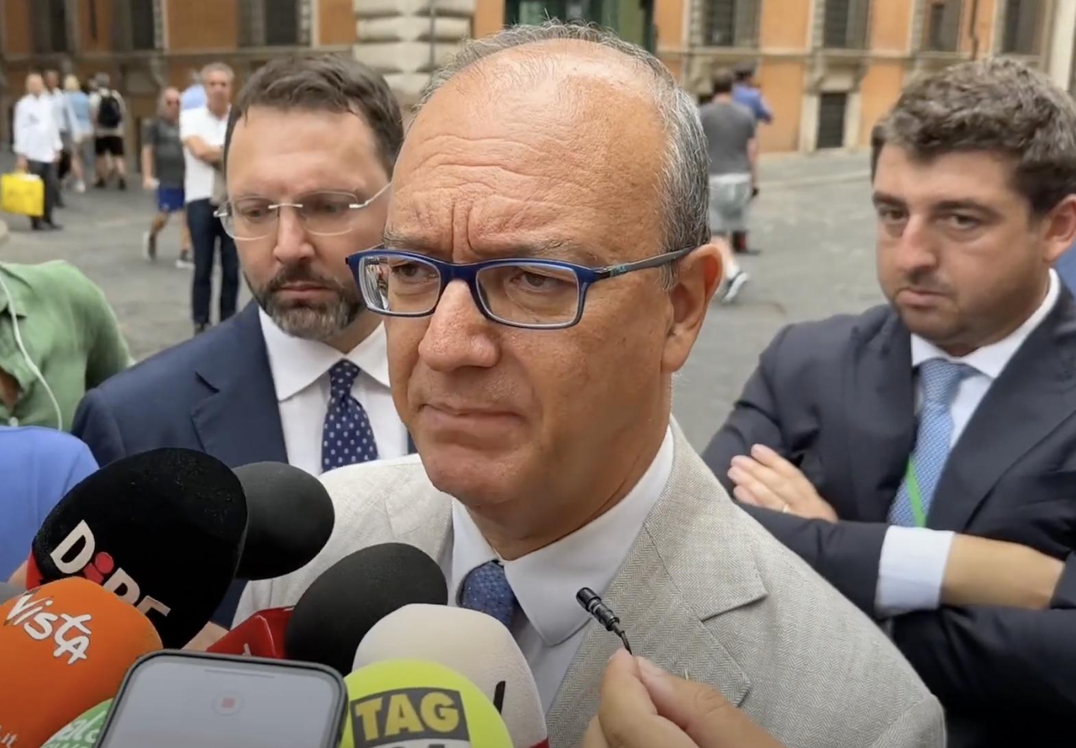 Il Liceo del Made in Italy è un flop? Valditara smentisce tutto: “Stop del Consiglio di Stato è fake news” | VIDEO