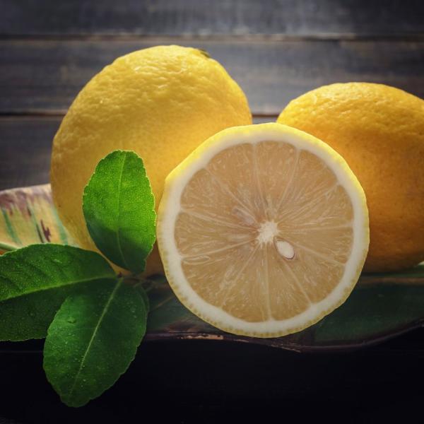 Perché i limoni non vanno in frigo? Come conservarli per mantenerli freschi