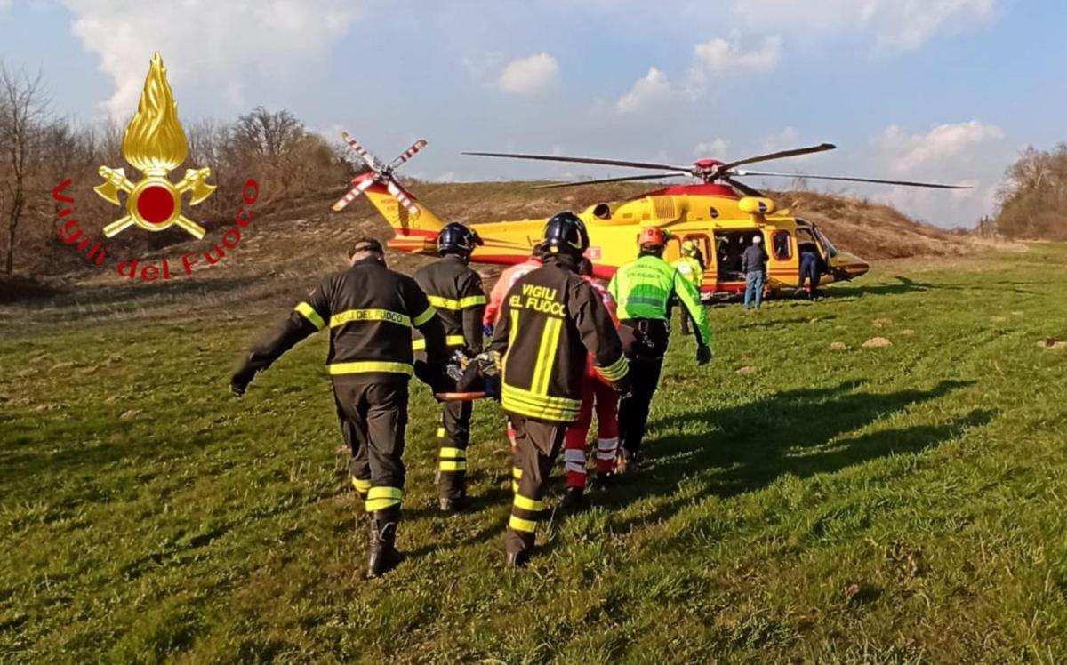 Valle Cervo, nel biellese, precipita elicottero: grave il pilota