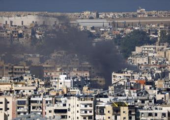 Guerra in Medio Oriente, bombardamenti su una scuola e una moschea a Gaza: 24 morti e 93 feriti | FOTO E VIDEO