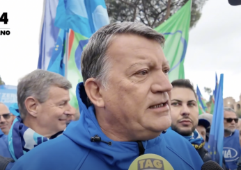 Manifestazione sindacati a Roma, Bombardieri (UIL): “L’Italia soffre, serve sicurezza sul lavoro e tutela della sanità”. Sull’aborto: “Difendiamo la legge 194” | VIDEO