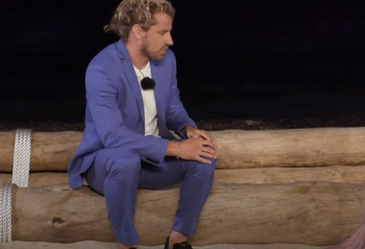 “Temptation Island”: Federico torna a parlare di Ale, lei se la spa…