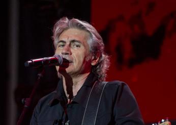 Ligabue, al concerto del primo maggio: “Ecco qual è la droga più vecchia del mondo”