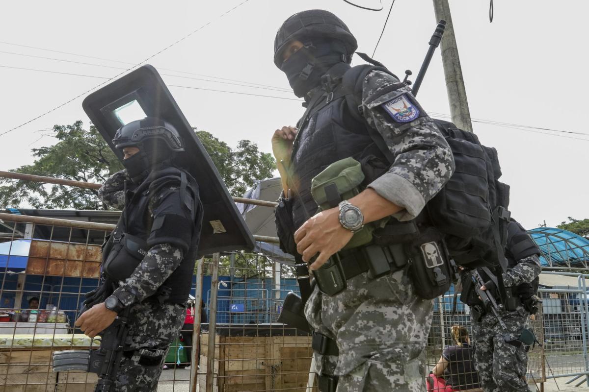 Ecuador, sanguinosa rivolta in carcere: a Guayaquil 31 morti e 14 f…