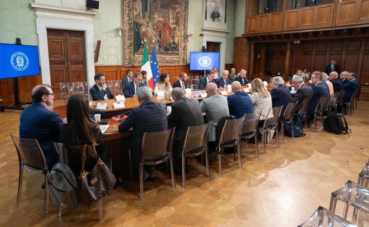 Manovra 2025, i sindacati al confronto con il Governo: “Bene il taglio del cuneo fiscale, ma serve chiarezza su extraprofitti”| VIDEO