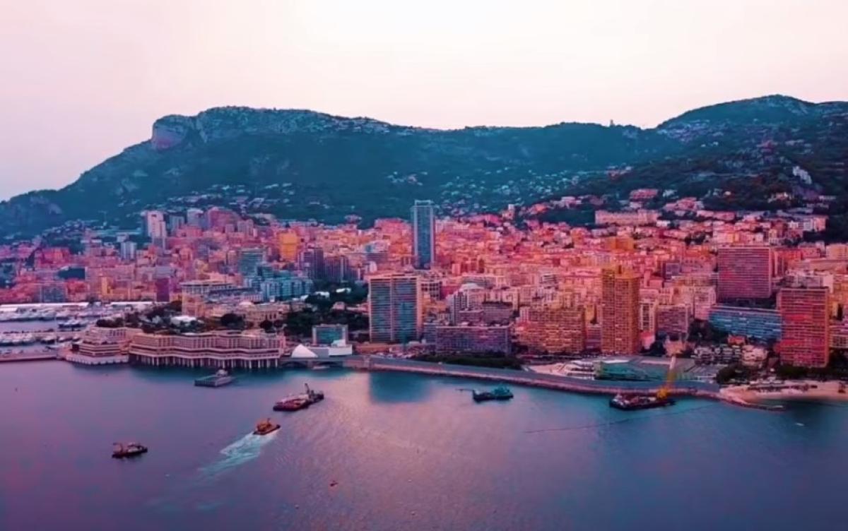 Quanti soldi devi avere per vivere a Montecarlo? Ecco il deposito minimo per trasferirsi nel Principato di Monaco