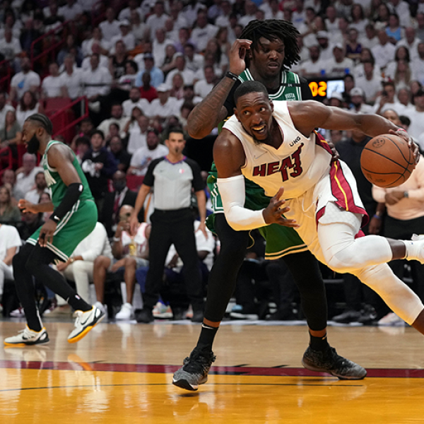 Playoff NBA: Butler incontenibile, Miami porta a casa gara-1 contro i Boston Celtics