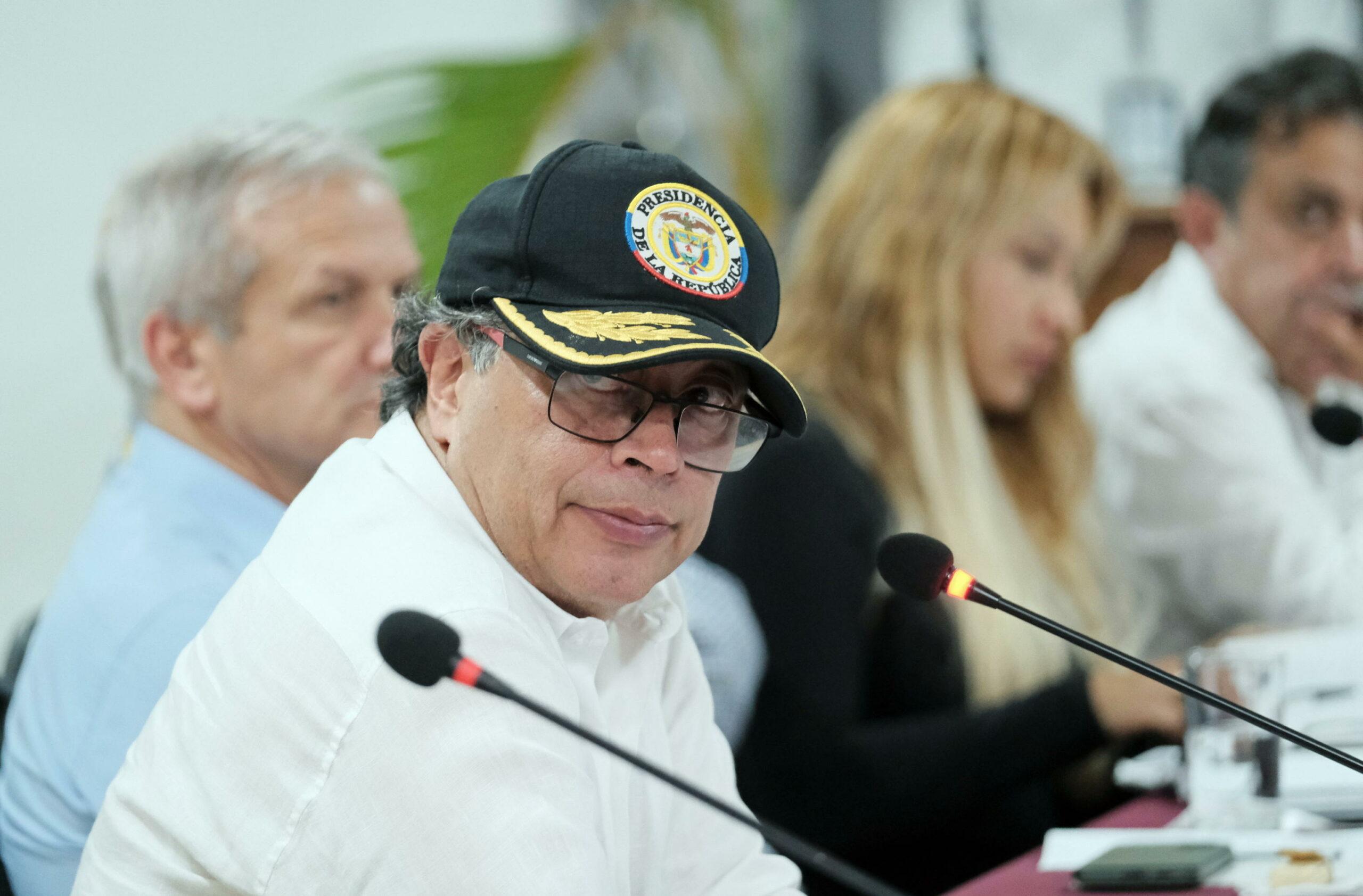 Gustavo Petro ostaggi