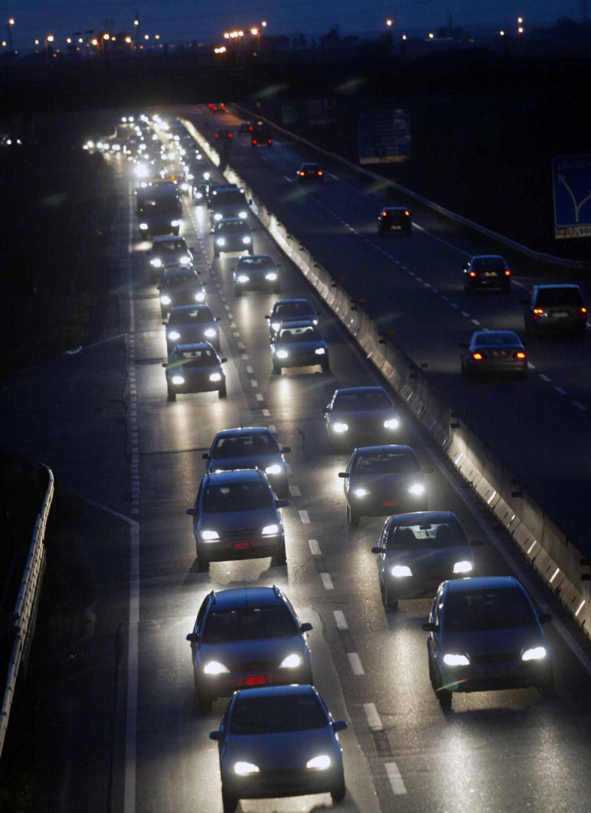 Incidente Arezzo A1, scontro tra due auto nei pressi di Valdarno